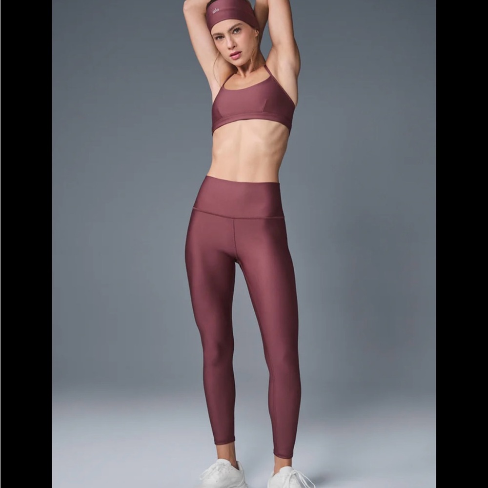 NWT Sold out color ALO Yoga Burgundy High-Waist Leggings